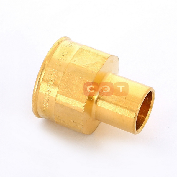 Переходная вставка с внутренней резьбой  15 х 1/2" (модель 94246G )